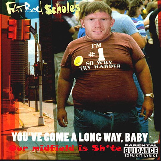 Paul Scholes béo bụng vì tuổi già.